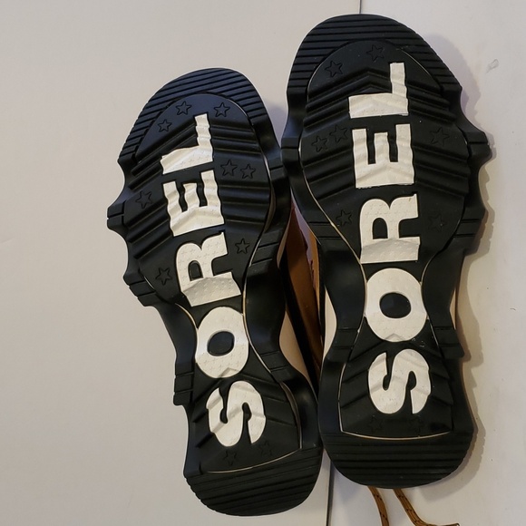 Sorel Women's Winter Boots - Tan and Black - Picture 11 of 11